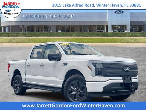 2024 Ford F-150 Lightning Flash