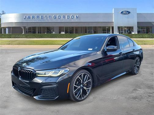 2021 BMW 530 530i