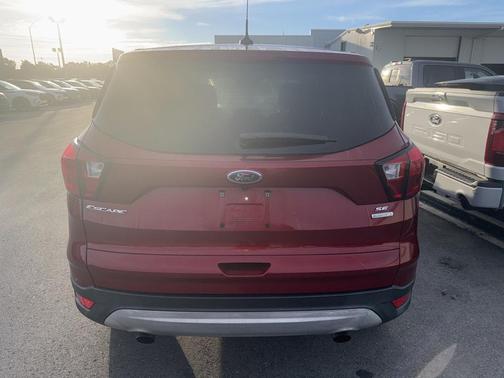 2019 Ford Escape SE