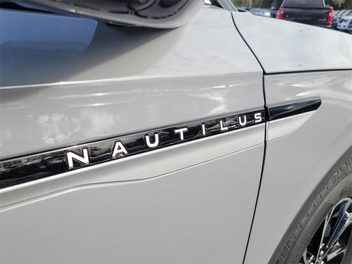 2026 Lincoln Nautilus Premiere