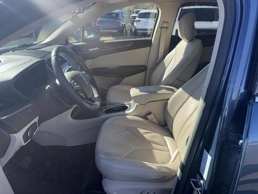 2018 Lincoln MKC Reserve