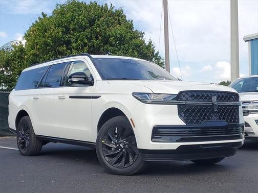 2025 Lincoln Navigator Reserve