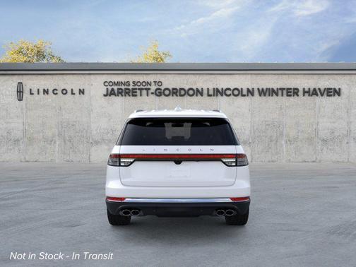 Pristine White Metallic Tri-Coat 2026 Lincoln Aviator Reserve