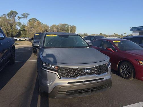 2021 Kia Sorento LX