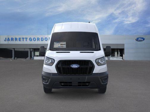 Oxford White 2026 Ford Transit-250 Base