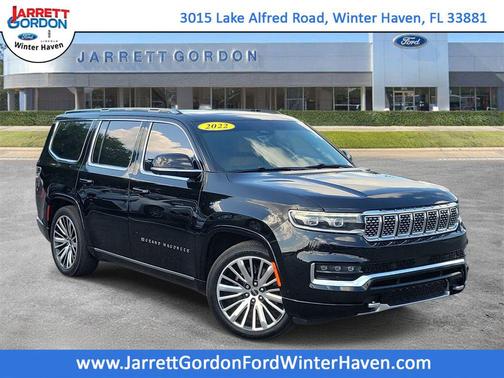 Diamond Black Crystal Pearlcoat 2022 Jeep Grand Wagoneer Series III 4x4