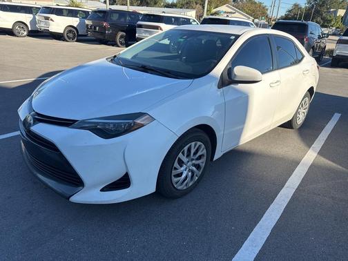 2018 Toyota Corolla LE