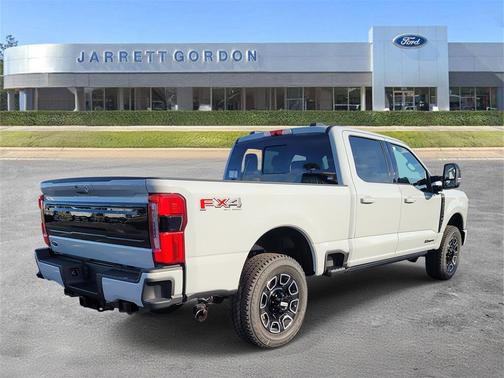 2026 Ford F-250 Platinum