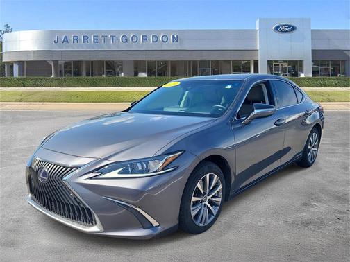 2021 Lexus ES 300h Base