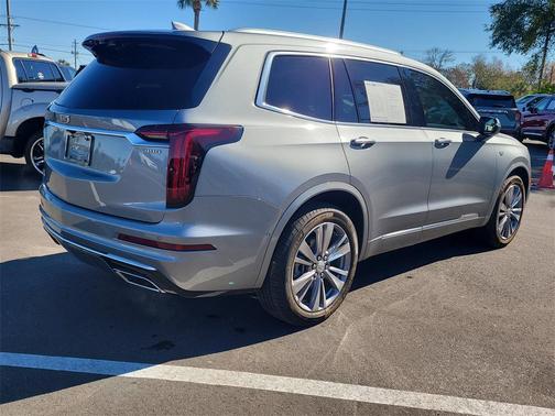 2024 Cadillac XT6 Premium Luxury FWD