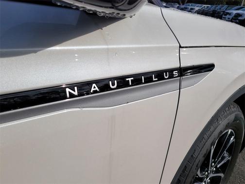 2026 Lincoln Nautilus Premiere
