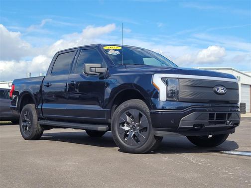 2025 Ford F-150 Lightning Flash