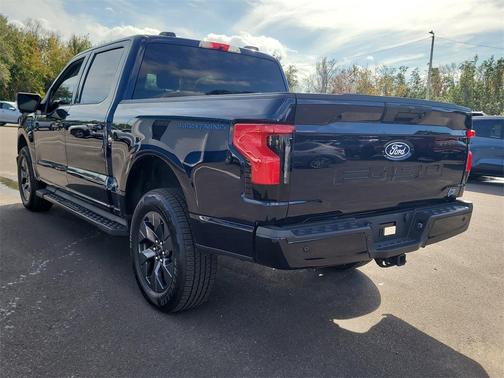 2025 Ford F-150 Lightning Flash