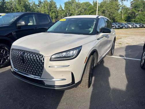 Ceramic Pearl Metallic Tri-Coat 2024 Lincoln Corsair Premiere