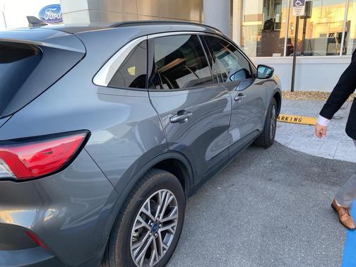 2021 Ford Escape SEL