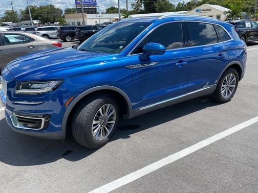 2020 Lincoln Nautilus Standard