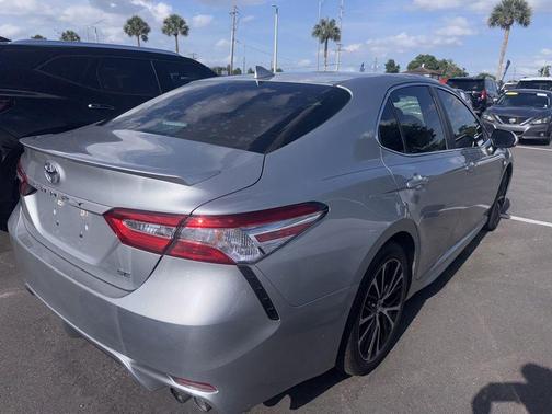 Celestial Silver Metallic 2020 Toyota Camry SE