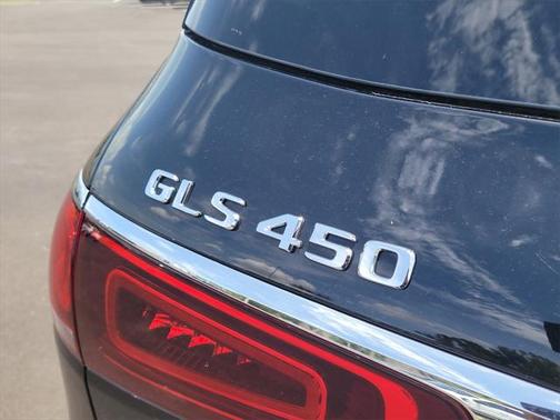 2023 Mercedes-Benz GLS 450 4MATIC