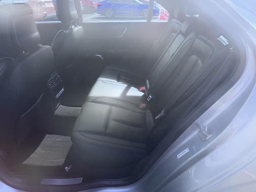 2020 Lincoln Continental Standard