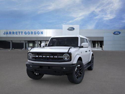 Oxford White 2026 Ford Bronco Outer Banks