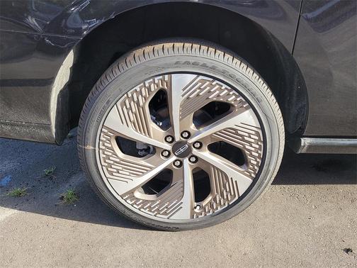 2025 Lincoln Navigator Black Label