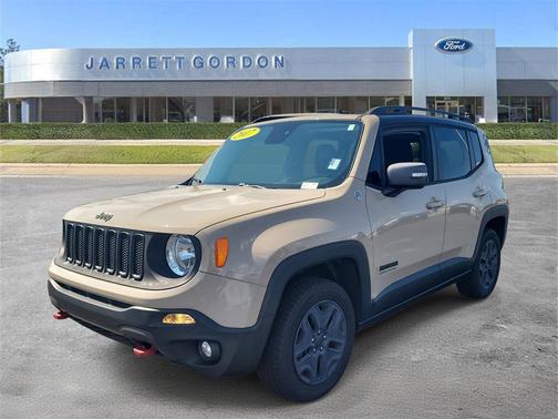 2017 Jeep Renegade Trailhawk