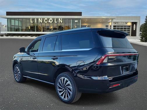 2025 Lincoln Navigator Black Label