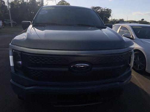 2023 Ford F-150 Lightning XLT