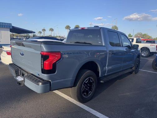 2023 Ford F-150 Lightning XLT