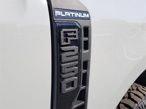 2026 Ford F-250 Platinum