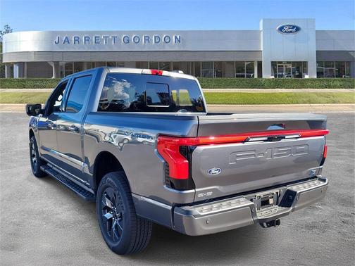 2025 Ford F-150 Lightning LARIAT