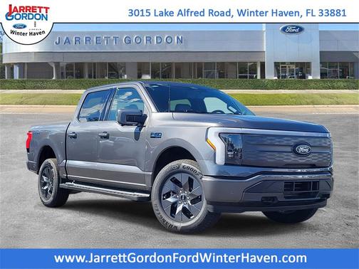 2025 Ford F-150 Lightning LARIAT