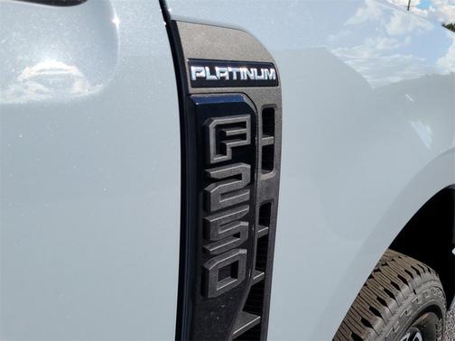 2026 Ford F-250 Platinum