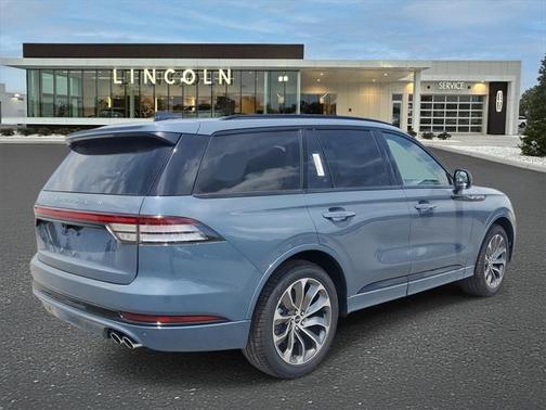 2025 Lincoln Aviator Premiere