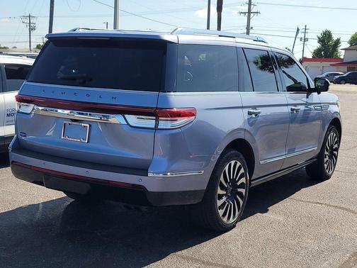 Chroma Crystal Blue Metallic Premium Colorant 2022 Lincoln Navigator Black Label