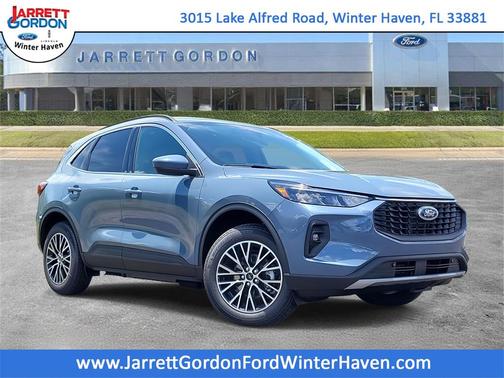 2025 Ford Escape PHEV SE