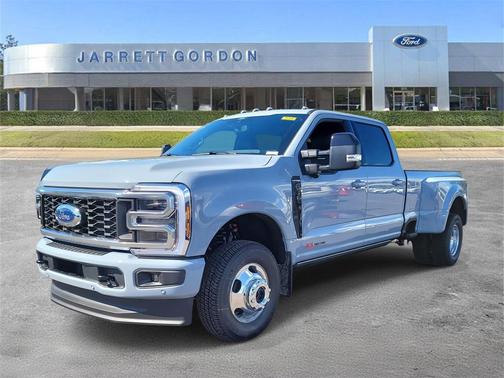 2026 Ford F-350 Platinum