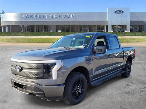 2025 Ford F-150 Lightning XLT