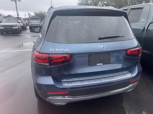 2021 Mercedes-Benz GLB 250 Base