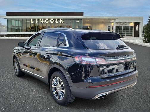 2023 Lincoln Nautilus Standard