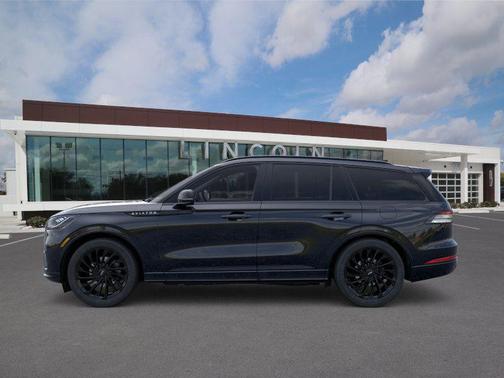 Infinite Black Metallic Clearcoat 2026 Lincoln Aviator Reserve
