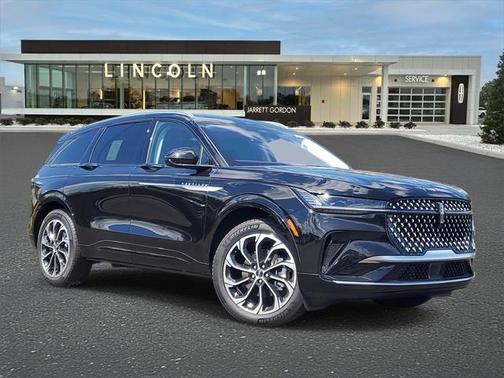 2025 Lincoln Nautilus Reserve