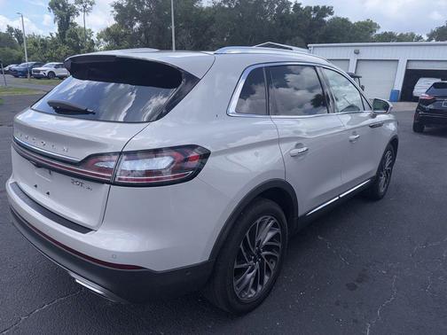 Ceramic Pearl 2020 Lincoln Nautilus Reserve