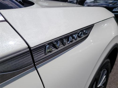 2025 Lincoln Aviator Premiere