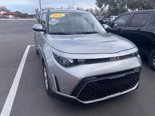 2025 Kia Soul LX