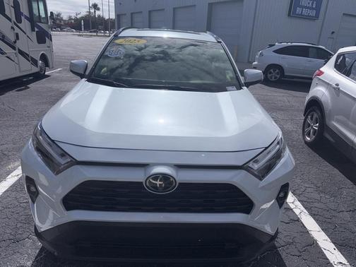 2025 Toyota RAV4 Hybrid XLE Premium