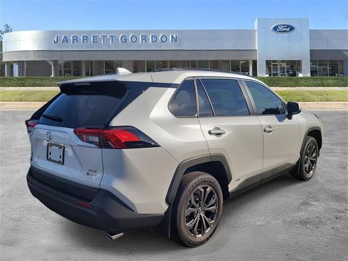 2025 Toyota RAV4 Hybrid XLE Premium