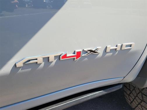 2024 GMC Sierra 2500 AT4X