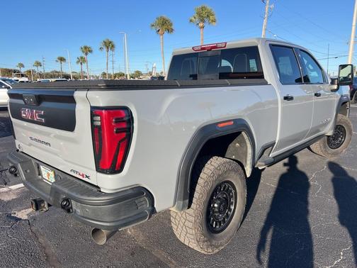 2024 GMC Sierra 2500 AT4X