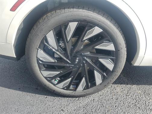 2025 Lincoln Nautilus Black Label